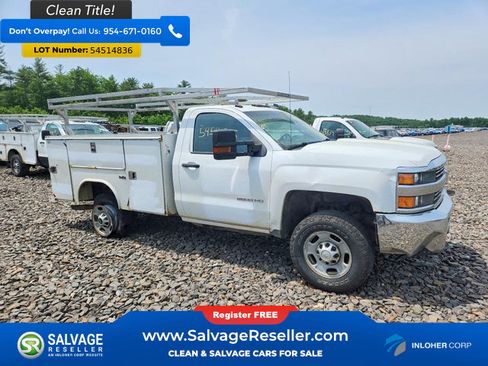 Used 2015 Chevrolet Silverado 2500 W/T w/ WT Convenience Package AWD/4WD image 5