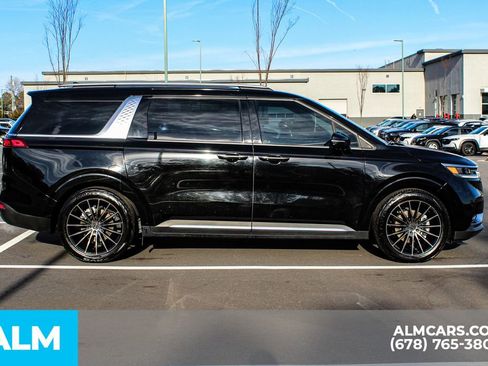 Used 2024 Kia Carnival SX image 7