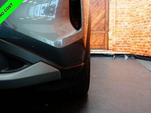 Used 2023 Nissan Rogue S image 70