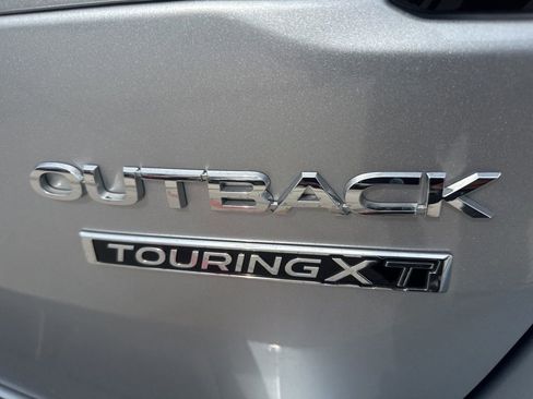 Used 2025 Subaru Outback Touring XT image 6