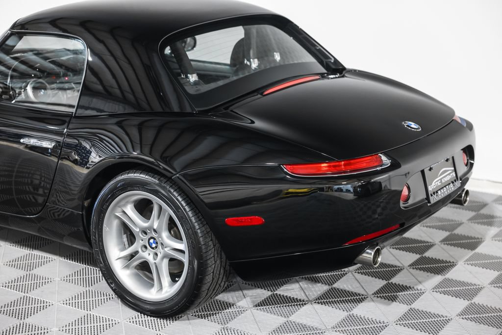 Used 2002 BMW Z8 RWD image 15
