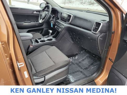 Used 2020 Kia Sportage LX image 50
