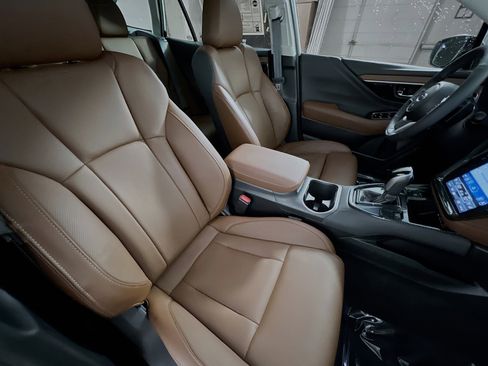 Used 2025 Subaru Outback Touring XT w/ Popular Package #2 image 31