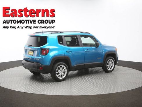 Used 2022 Jeep Renegade Latitude w/ Convenience Group AWD/4WD image 42