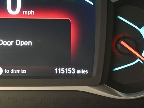 Used 2019 Honda Pilot LX image 12