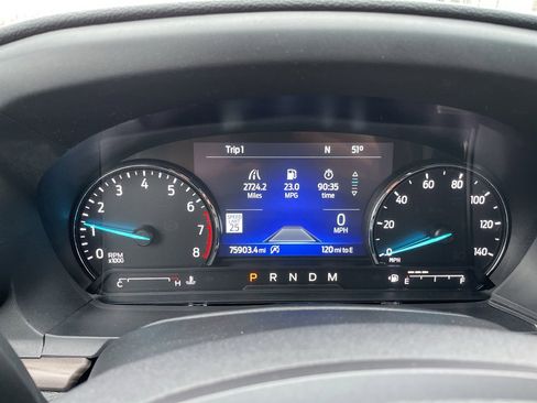 Used 2020 Ford Explorer Limited image 22