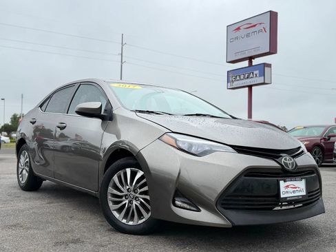 Used 2017 Toyota Corolla LE w/ LE Eco Premium Package FWD image 40