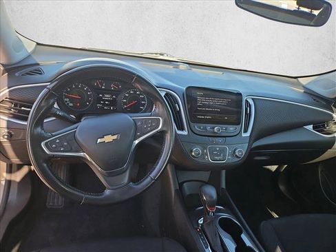 Used 2022 Chevrolet Malibu RS image 16