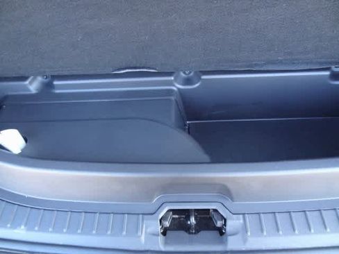 Certified 2017 Ford C-MAX Titanium w/ Equipment Group 301A image 10