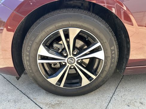 Used 2023 Nissan Sentra SV FWD image 20