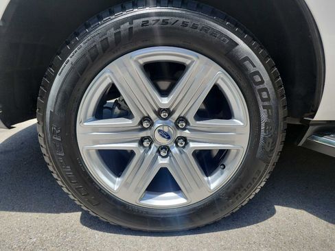 Used 2019 Ford Expedition XLT w/ Equipment Group 202A image 14