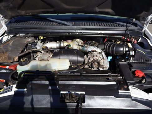 Used 2002 Ford Excursion Limited image 9