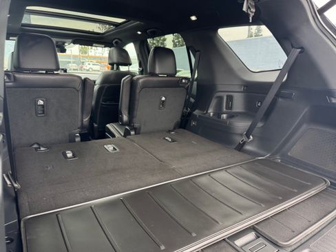 Used 2023 Honda Pilot TrailSport image 17