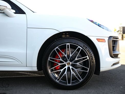 Used 2023 Porsche Macan GTS w/ Premium Package Plus AWD/4WD image 15