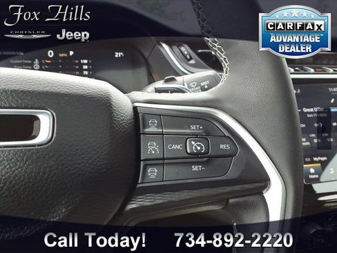 Used 2024 Jeep Grand Cherokee Altitude image 19