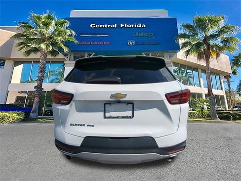 Used 2023 Chevrolet Blazer LT image 6