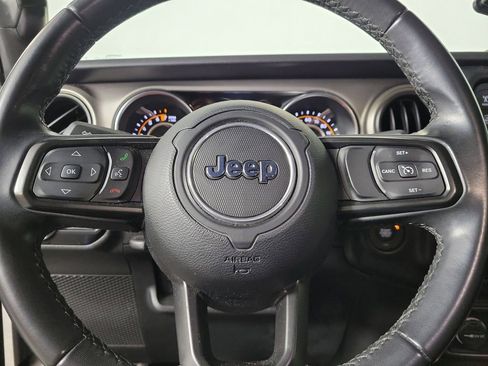 Used 2020 Jeep Wrangler Sport AWD/4WD image 15