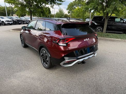 Used 2023 Kia Sportage SX FWD image 3