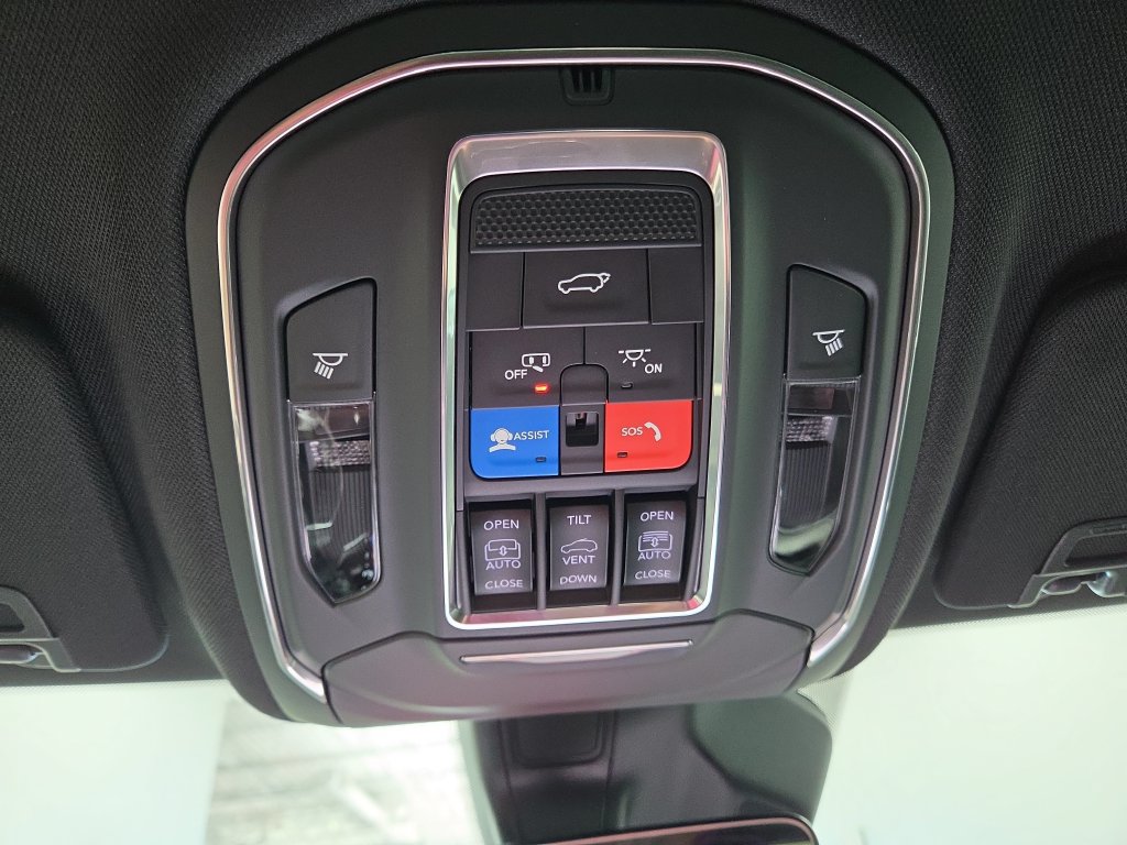New 2027 Jeep Grand Cherokee Limited AWD/4WD image 26