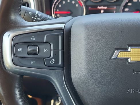 Used 2021 Chevrolet Silverado 2500 LTZ w/ LTZ Convenience Package AWD/4WD image 25