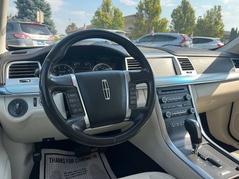Used 2009 Lincoln MKS FWD image 12