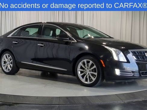 Used 2017 Cadillac XTS Luxury FWD image 2