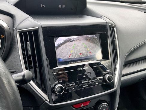 Used 2018 Subaru Crosstrek 2.0i Premium image 18