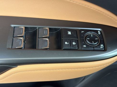 Used 2025 Lexus NX 250 FWD w/ Cold Area Package image 24
