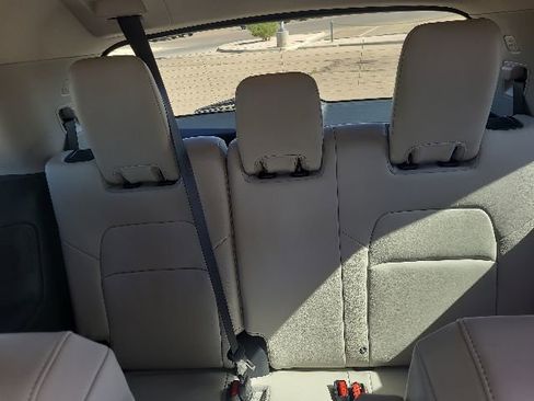 Certified 2023 Nissan Pathfinder SL w/ SL Premium Package FWD image 25