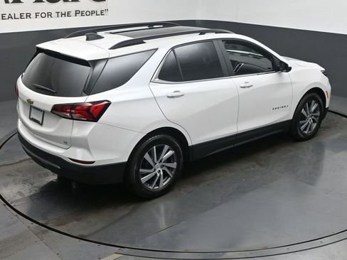 Used 2023 Chevrolet Equinox LT FWD image 40