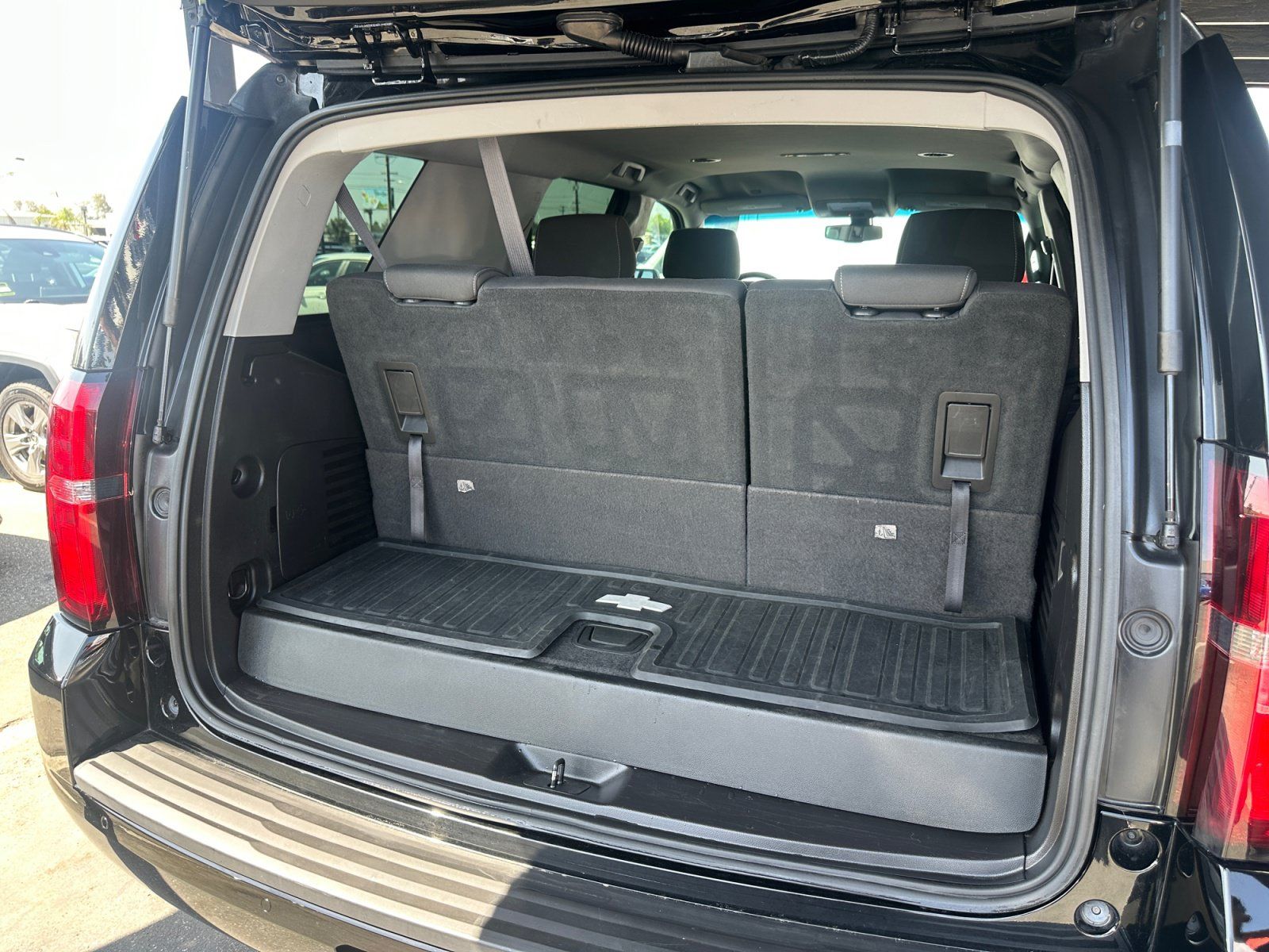 Used 2016 Chevrolet Tahoe LS w/ Max Trailering Package RWD image 31