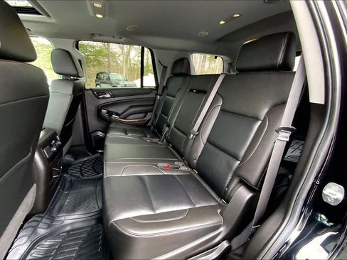 Used 2019 Chevrolet Tahoe LT w/ Luxury Package image 20
