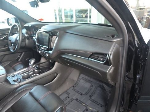 Used 2023 Chevrolet Traverse RS w/ LPO, Floor Liner Package image 10
