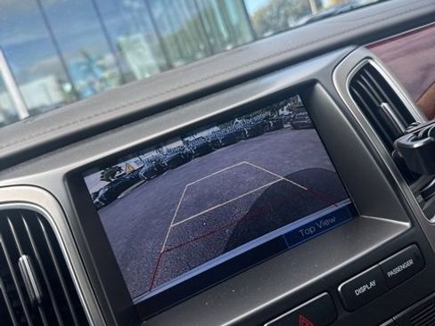 Used 2013 Hyundai Equus Signature image 7