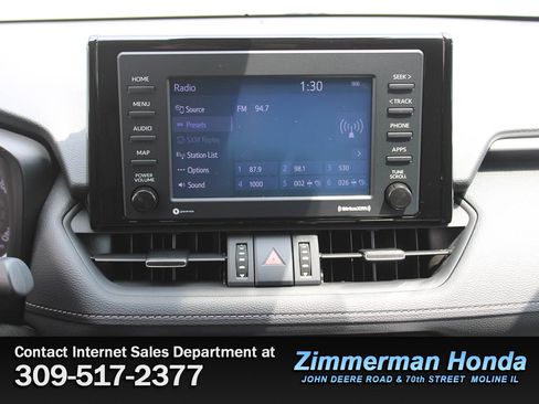 Used 2021 Toyota RAV4 XLE Premium AWD/4WD image 16
