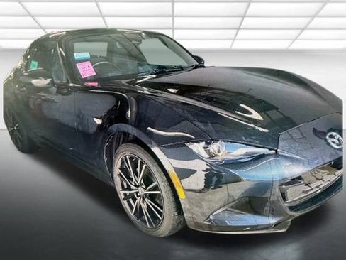 Used 2025 MAZDA MX-5 Miata RF Grand Touring image 1