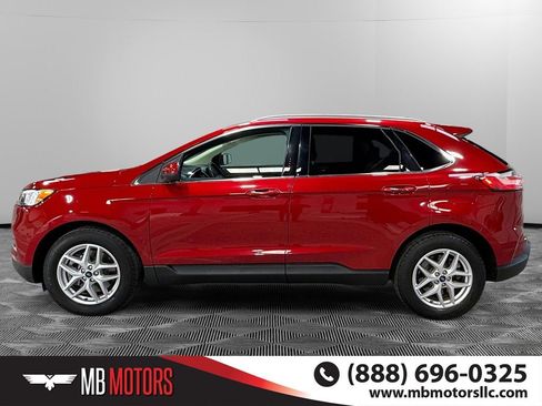 Used 2021 Ford Edge SEL w/ Convenience Package image 9