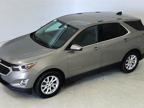 Used 2019 Chevrolet Equinox LT FWD image 15