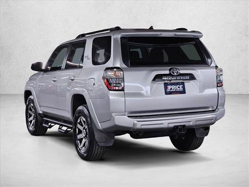 Used 2021 Toyota 4Runner TRD Off-Road Premium AWD/4WD image 8