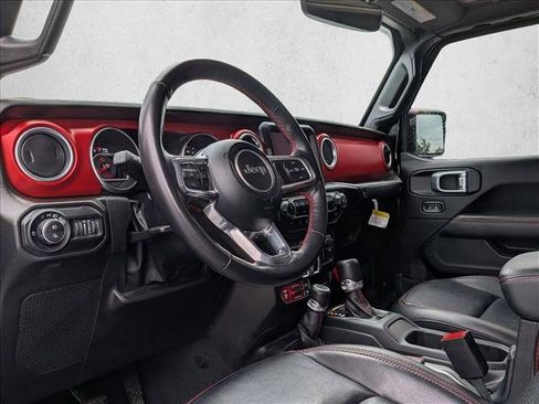Used 2022 Jeep Gladiator Rubicon w/ Cold Weather Group AWD/4WD image 9