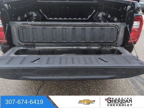 Used 2024 GMC Canyon AT4 image 9