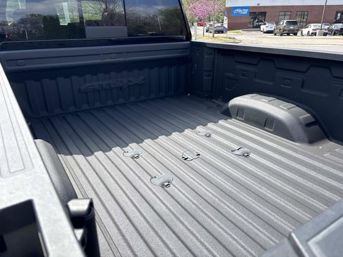 Certified 2024 GMC Sierra 2500 AT4X image 32