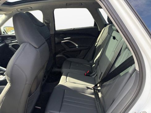 New 2025 Audi Q5 Premium Plus image 13