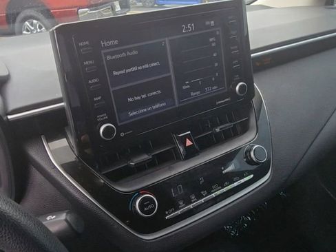 Used 2022 Toyota Corolla LE image 8