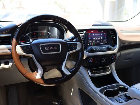 Used 2020 GMC Acadia SLT w/ LPO, Cargo Package FWD image 37