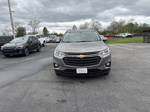 Used 2019 Chevrolet Traverse LT FWD image 10