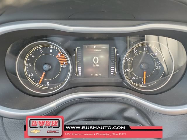 Used 2018 Jeep Cherokee Latitude Plus w/ Comfort/Convenience Group AWD/4WD image 26