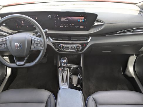 Used 2024 Buick Envista Sport Touring image 18