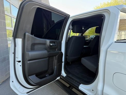 Used 2020 Chevrolet Silverado 1500 Custom Trail Boss w/ Custom Convenience Package AWD/4WD image 29