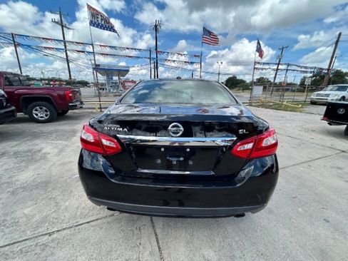 Used 2017 Nissan Altima 2.5 SL w/ 2.5 Technology Package image 5